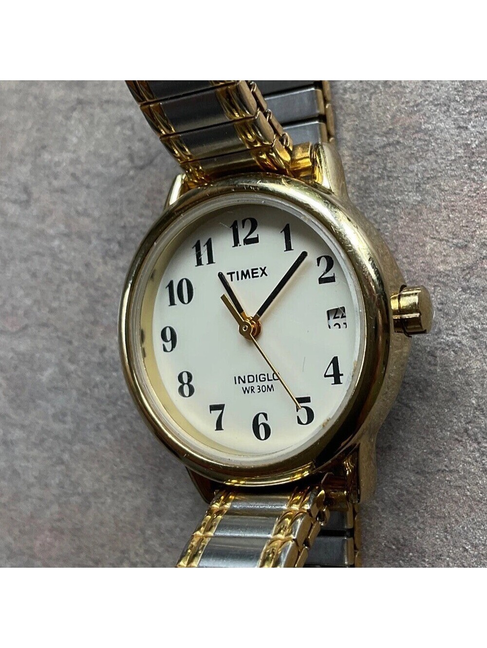 Timex Womens Easy Reader Watch 25mm Quartz Analog Stainless Steel Band A7